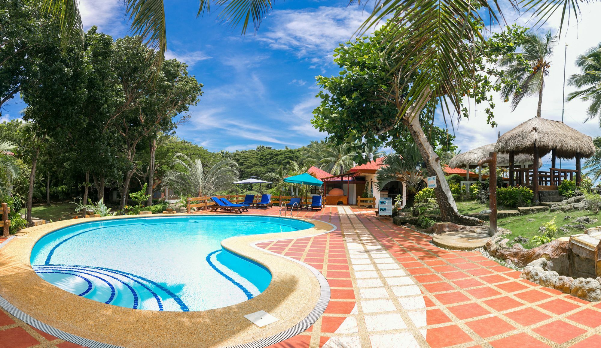 Blue Star Dive And Resort Анда Екстериор снимка